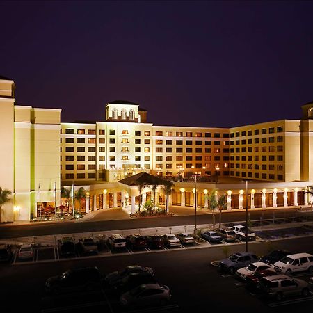 Doubletree Suites By Hilton Anaheim Resort/Convention Center Extérieur photo