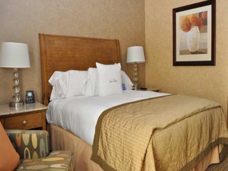 Doubletree Suites By Hilton Anaheim Resort/Convention Center Extérieur photo